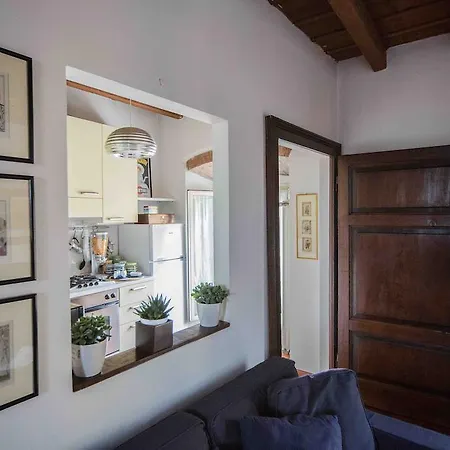 Bed & Breakfast Fleur De Lis 2*